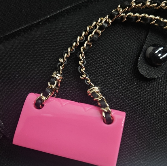 Chanel Resin Turnlock Necklace - Picture 5 of 12